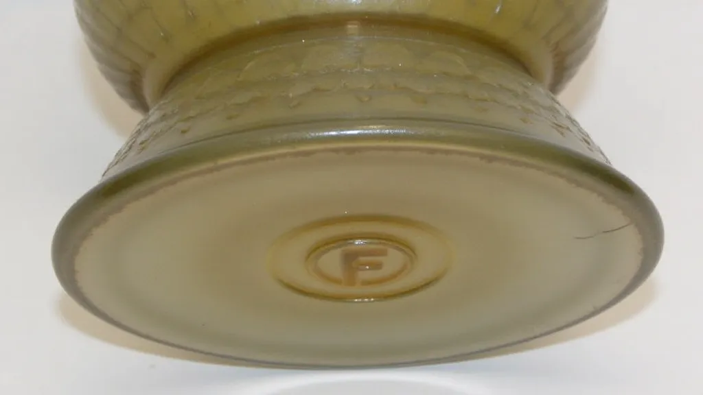 Fenton glass mark on base of vase